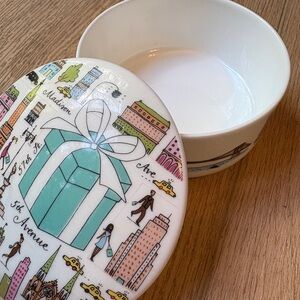 Tiffany & Co. Fifth Avenue Porcelain Trinket Box